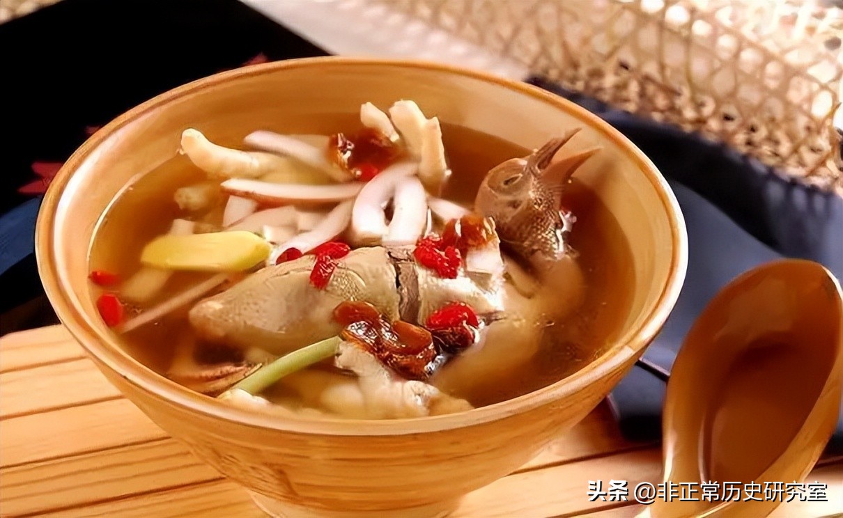 1718年法国一艘货船和清朝贸易，彻底改变了中国用人参的历史