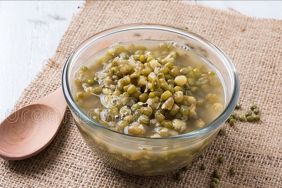 煮红豆绿豆开水下锅还是凉水,煮红豆绿豆怎么煮