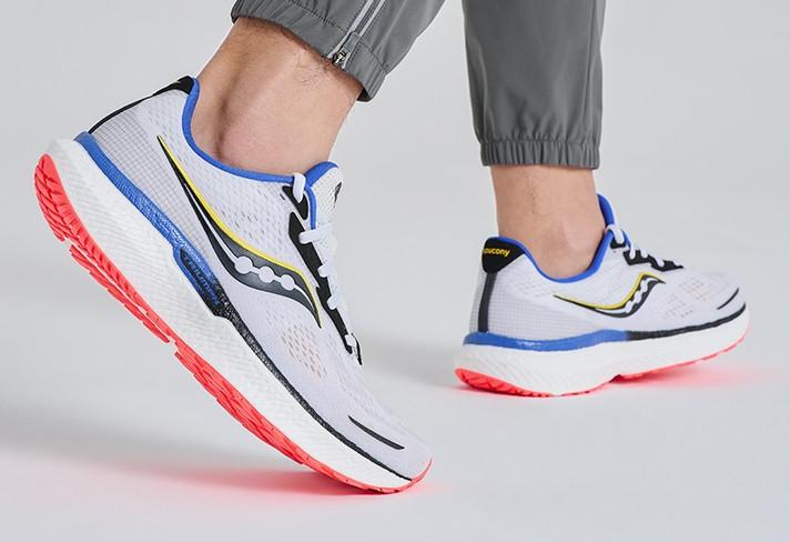 胜利triumph环保鞋性能,胜利19对比亚瑟士n23