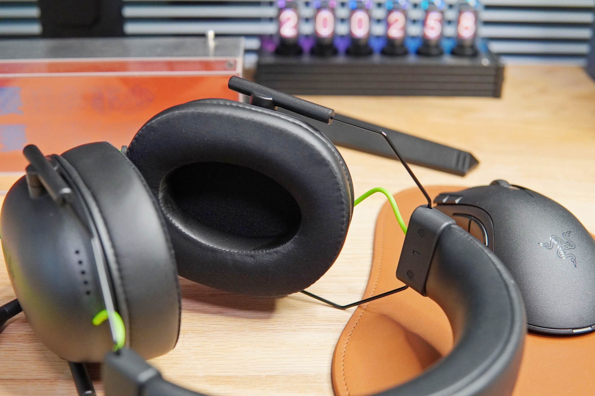 雷蛇旋风黑鲨v2耳麦配件,雷蛇旋风黑鲨v2x使用说明