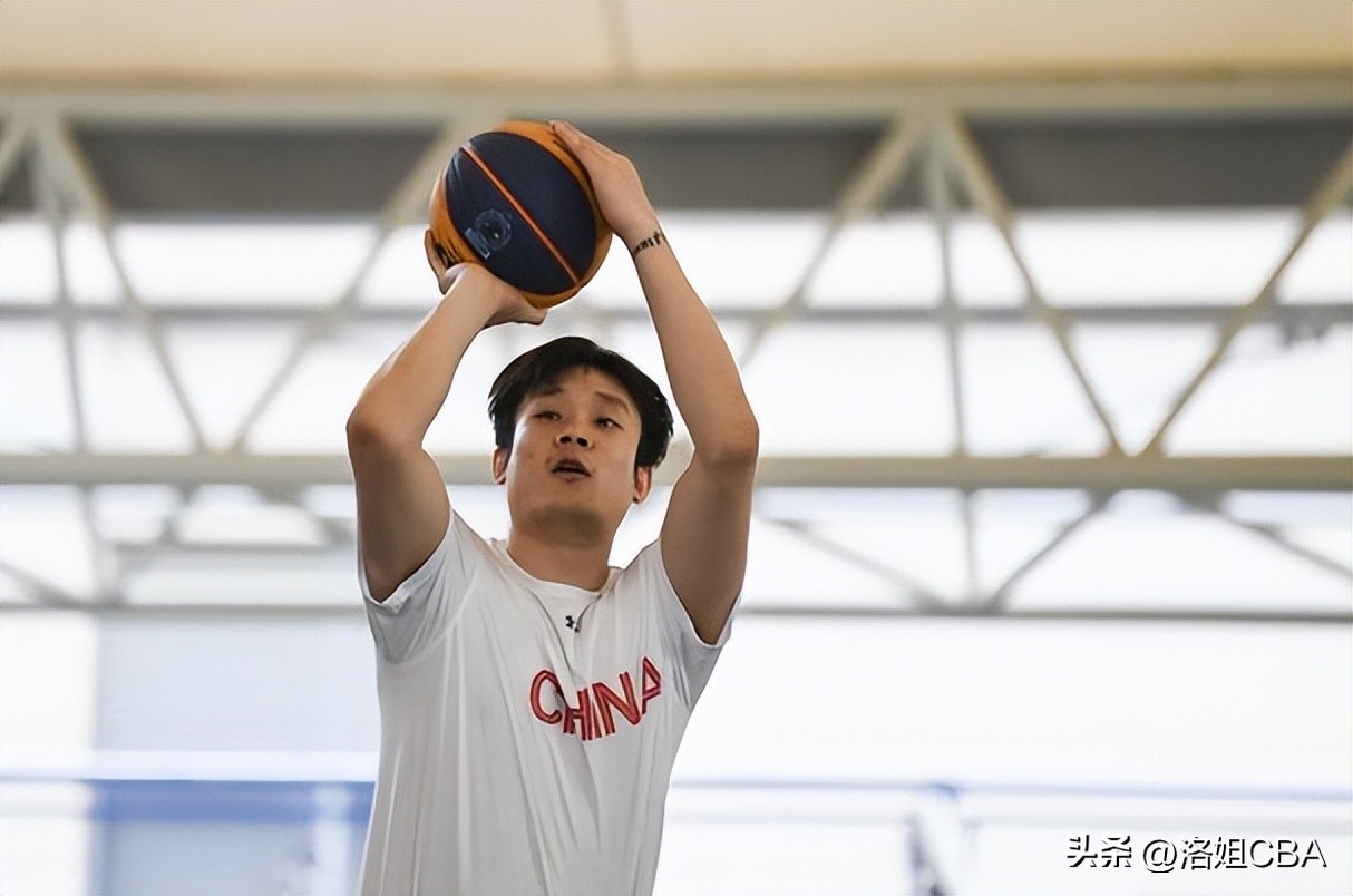 2017-2018cba山东丁彦雨航,丁彦雨航广东宏远首发