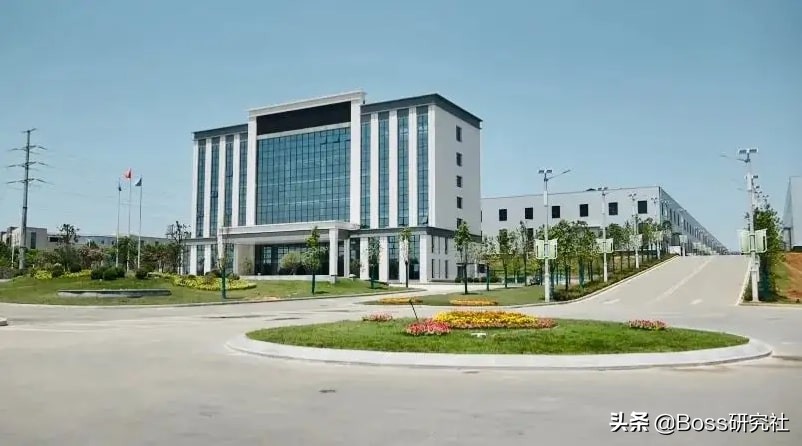 洛阳第一首富是谁,河南首个千亿富豪