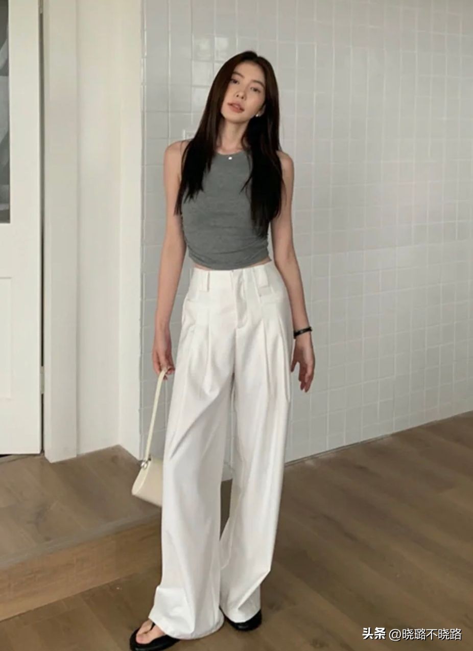 见过世面的女人穿什么裙子好看,见过世面的女人才敢这样穿