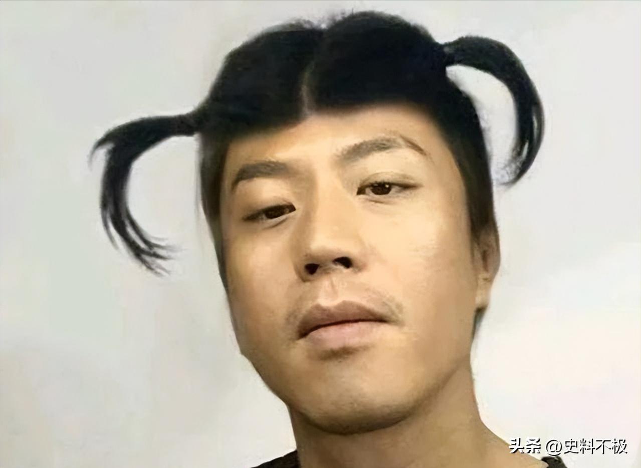 “混世魔王”邓超，上学曾拿刀追保安跑，与冯小刚竟恩怨多年