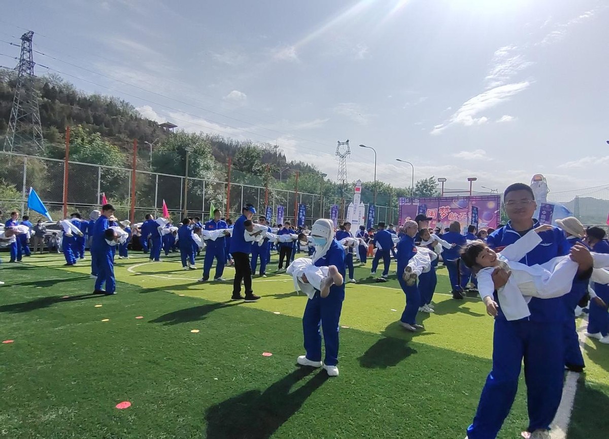 社工志愿者行动,社工委