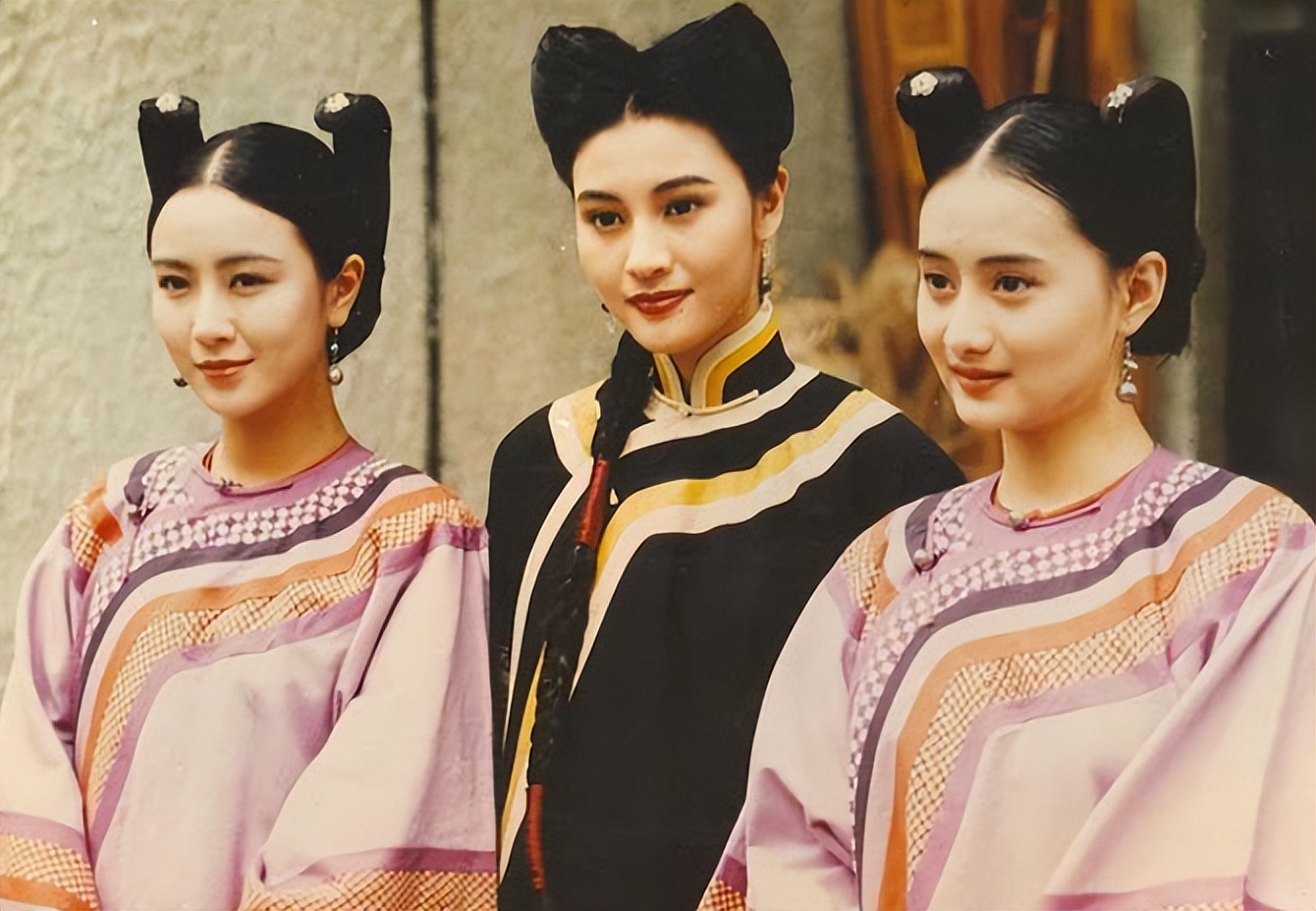 明明是双胞胎却被区别对待电影,明明是双胞胎却被区别对待的电影