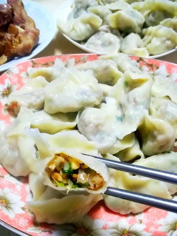 天津人爱吃的100种美食 (外地人不敢尝试的天津美食)