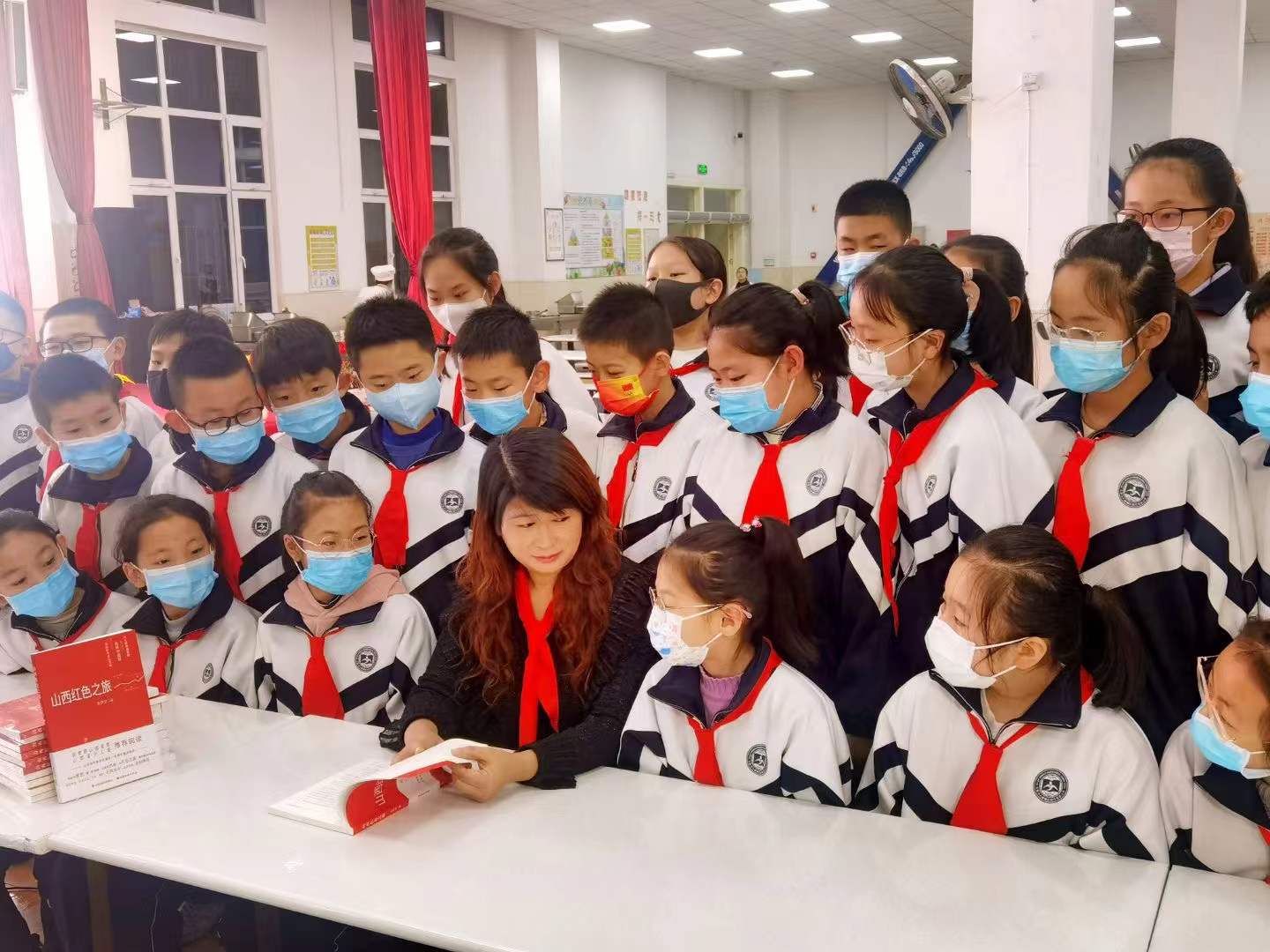 家委会代收班费100元,学校家委会代收班费违规吗