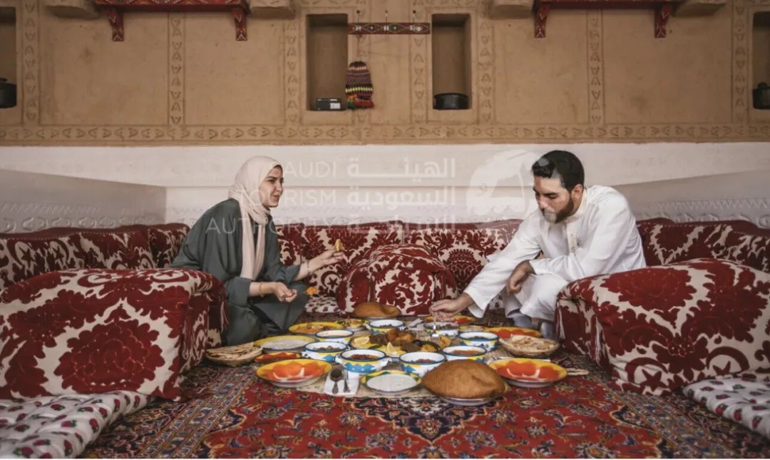 沙特阿拉伯美食英文名,沙特阿拉伯美食椰枣