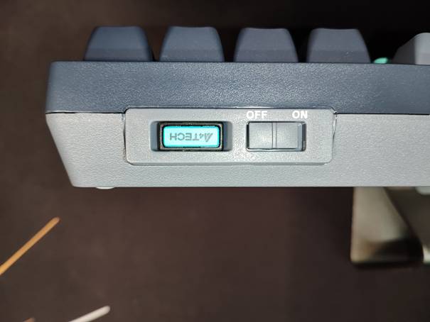 三模机械键盘横评,三百内的三模机械键盘测评