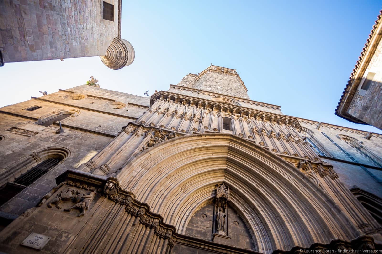 巴塞罗那高迪的作品,巴塞罗那建筑师高迪