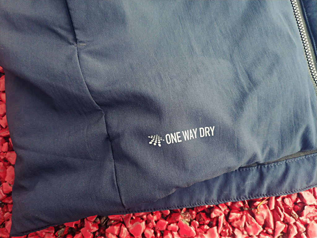 连帽棉服男女同款冬季加厚保暖款,冬季放牧穿的防寒加厚棉服