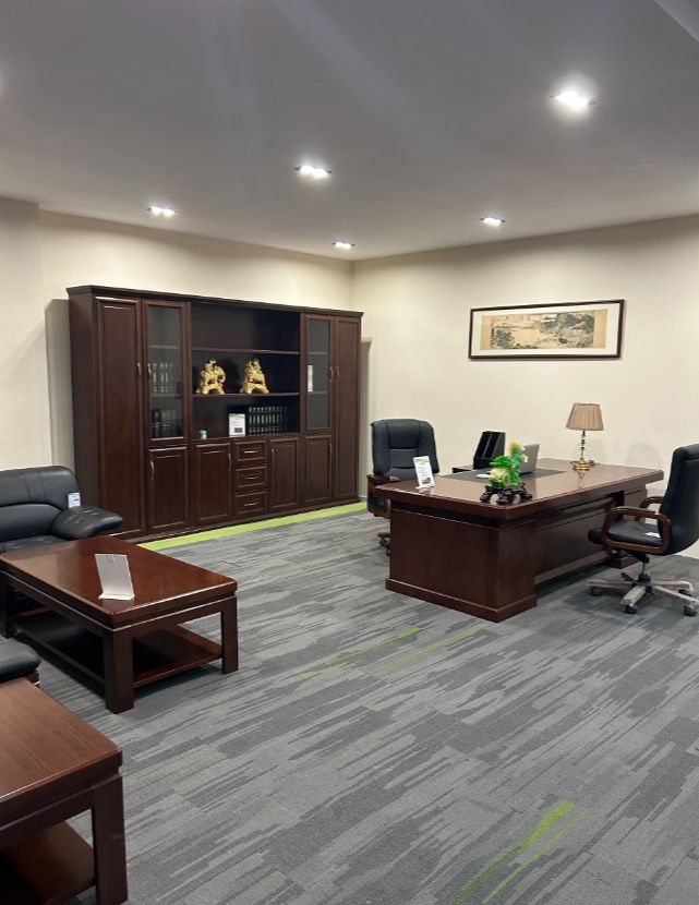 老板办公桌椅组合简约现代大班台,老板办公室柜子效果图新中式