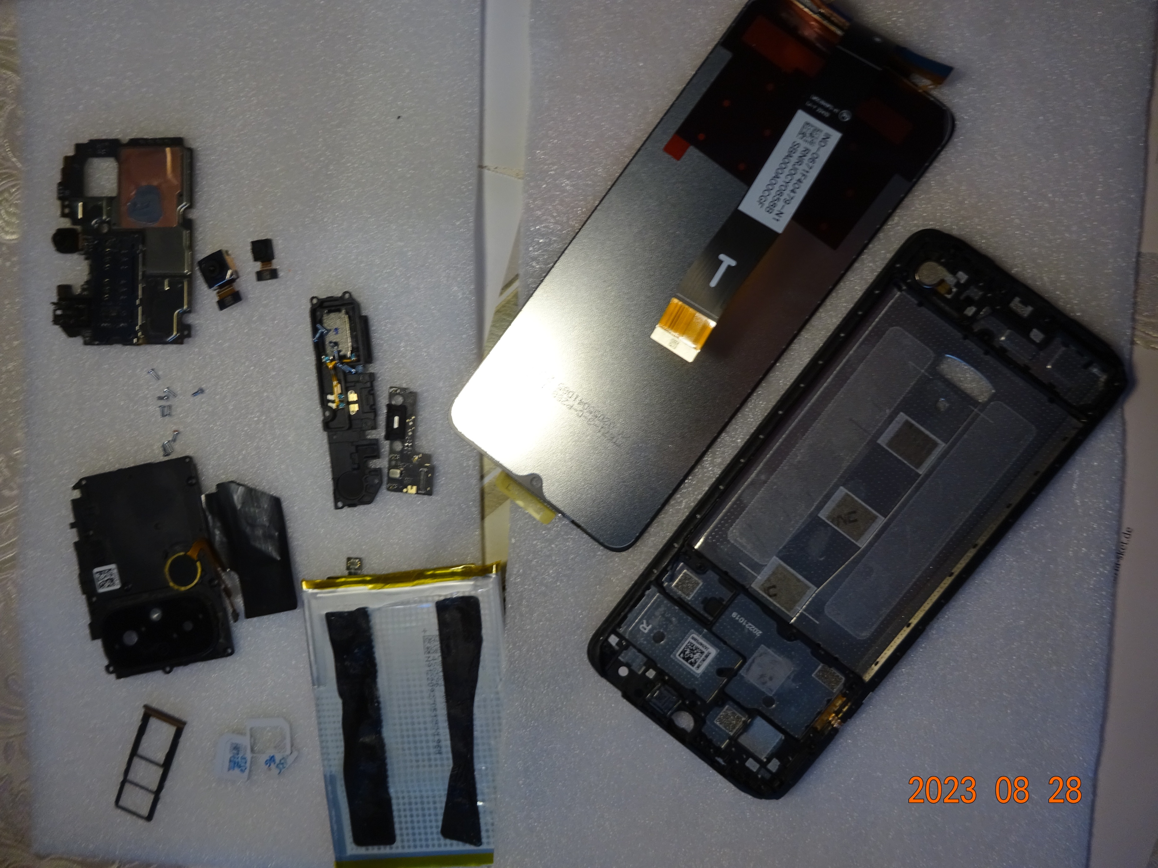 红米12c原装屏幕总成带框,红米12c如何取屏幕