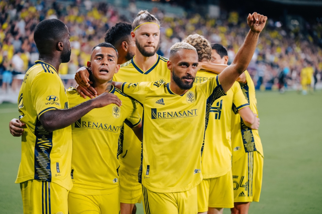 周六足球最新推荐,周六足球比赛完整版