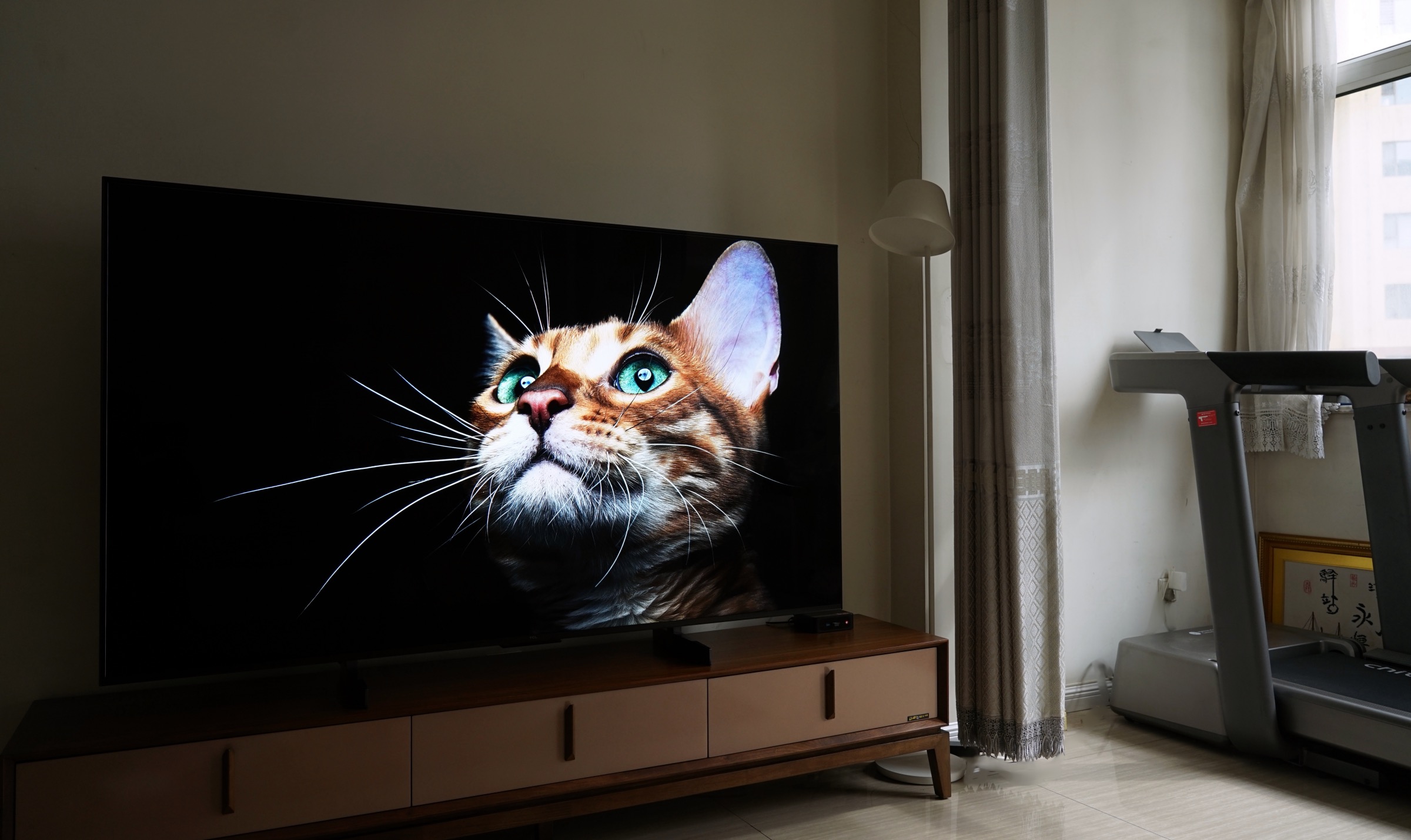 tclminiled和三星miniled哪个好,tclx11qd-miniled电视测评