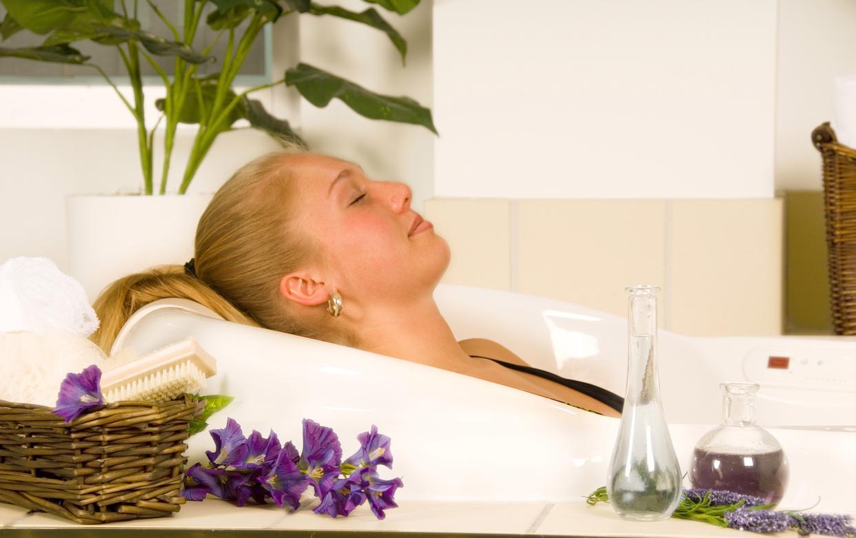 璀璨泡泡乐园：奢享私密水疗宇宙