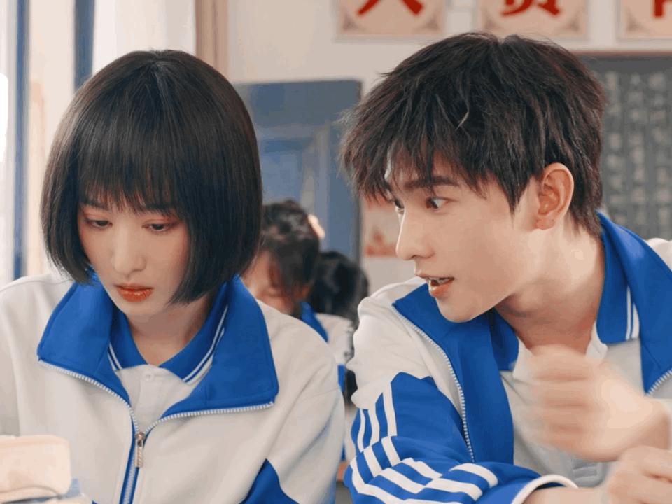 杨洋新剧我的人间烟火自我介绍,杨洋我的人间烟火采访名场面