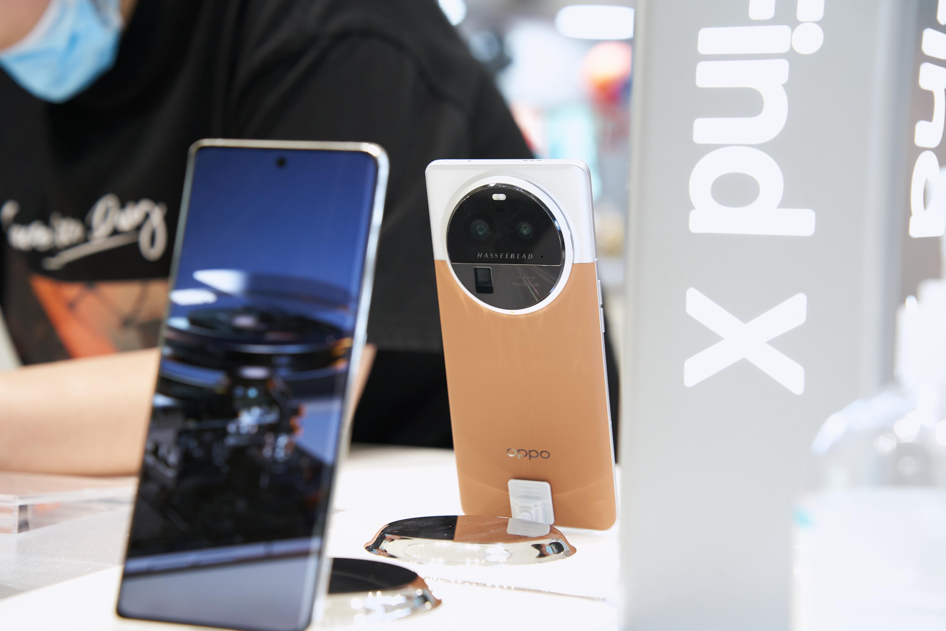 手机新品发布宣传视频oppofindx6,百亿补贴的oppofindx6