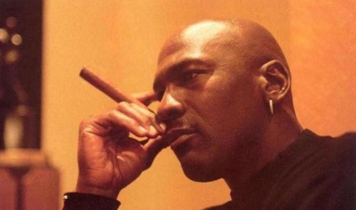 nba球星抽雪茄库里,nba库里抽雪茄