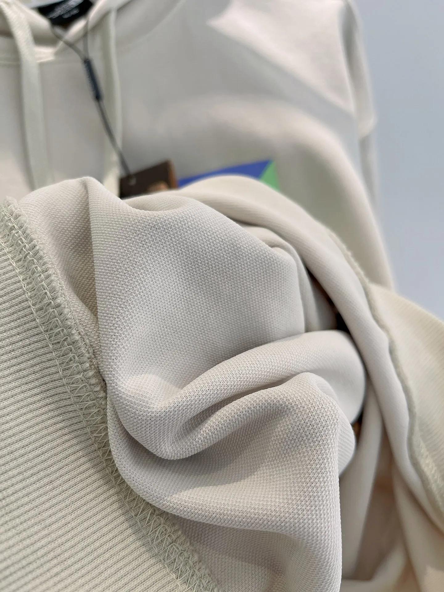 韩男女同款卫衣,官方正品男女同款卫衣