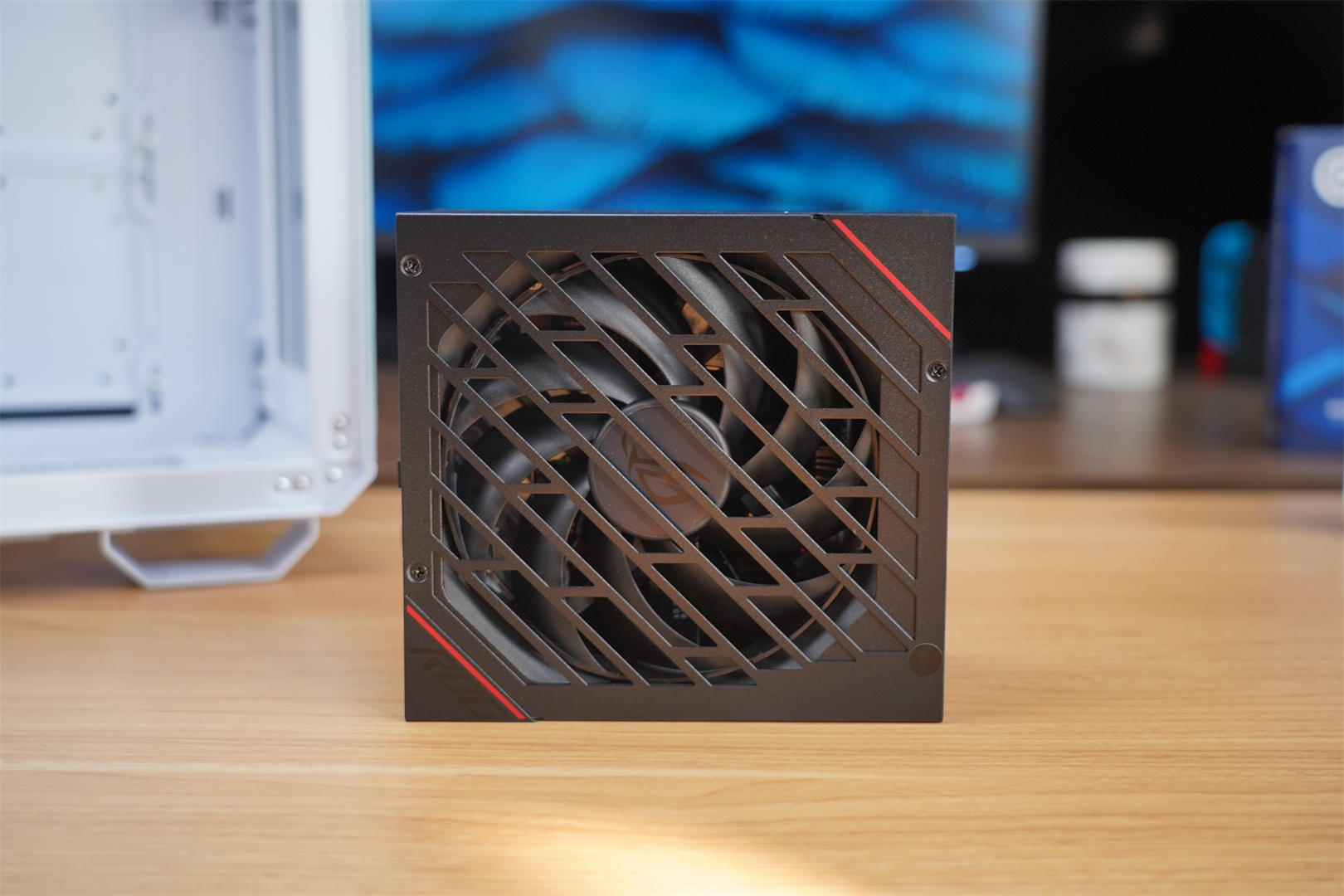 rogz690-a吹雪ddr4,rogz690吹雪d5