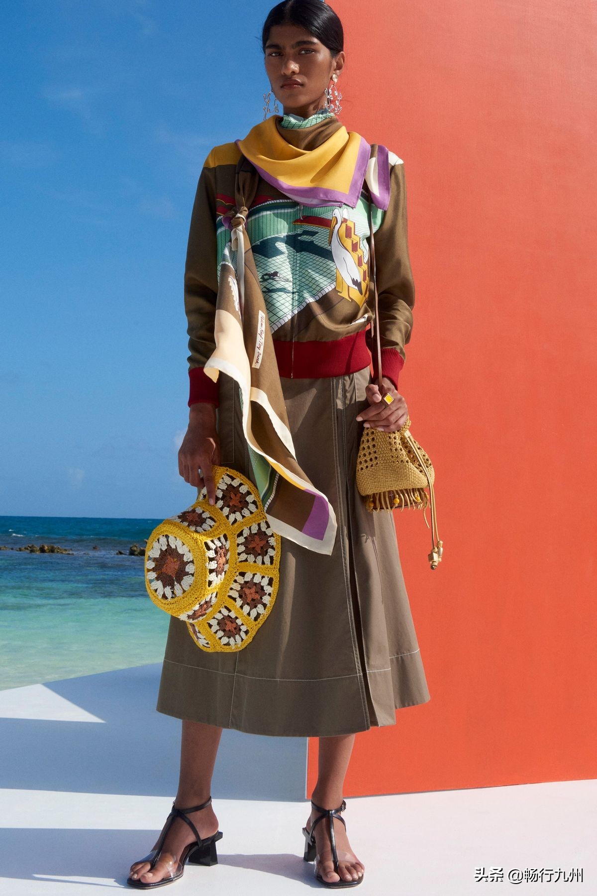 toryburch明星开衫穿搭,toryburch清爽春夏穿搭