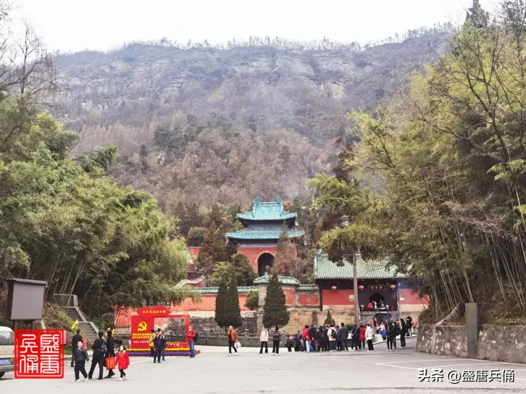 湖北十堰丹江口武当山紫霄宫,十堰武当山金殿