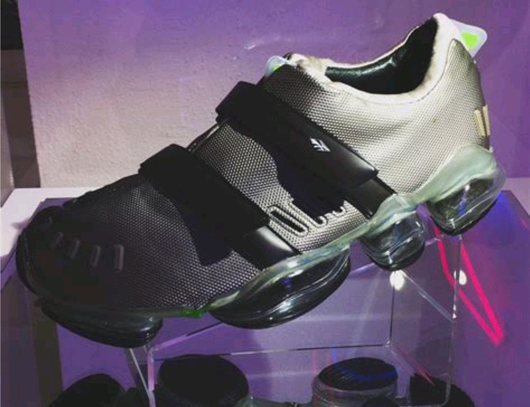 锐步reebokpremierpumpdmx,结构和材料缓震跑鞋