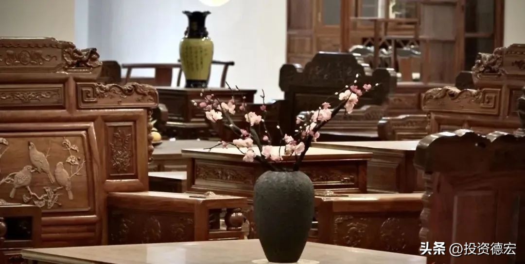 瑞丽德昂泼水狂欢节,云南旅游攻略德宏泼水节