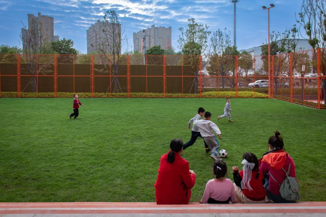 把家弄成游乐园是什么样的,把家打造游乐场是什么体验