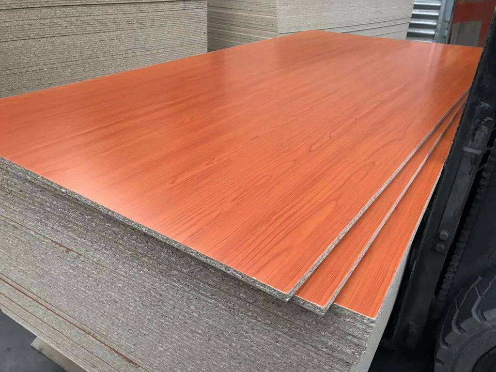 定制家具用颗粒板还是实木多层板,为什么大的家具定制都是颗粒板