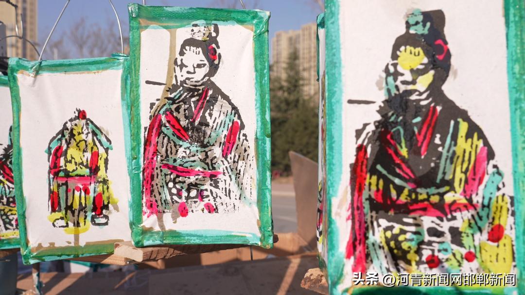 路边老爷爷纯手工制作的灯笼,中国传统民族文化手工纸糊灯笼