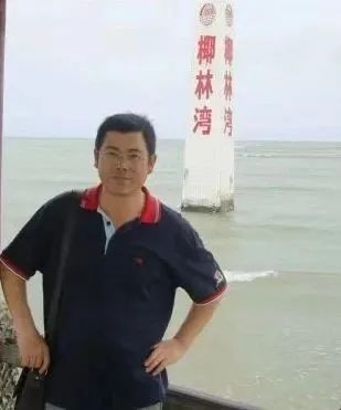 「今日作家」韩璐‖我的小黑我的狗（散文）