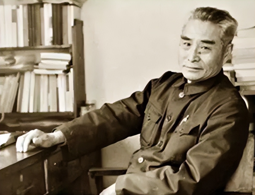 抗美援朝时，战犯吴绍周提出2条妙计对付美军，毛主席：提前特赦