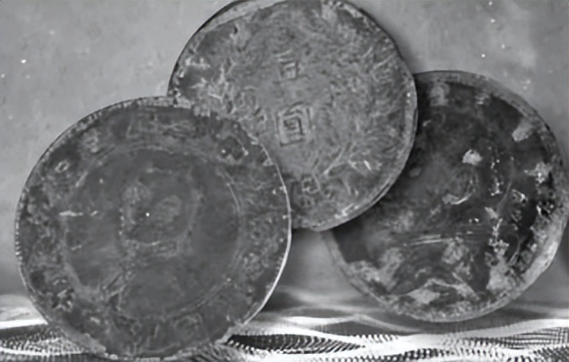 地下党夫妇电视剧片段,潜伏国民党的特工夫妻