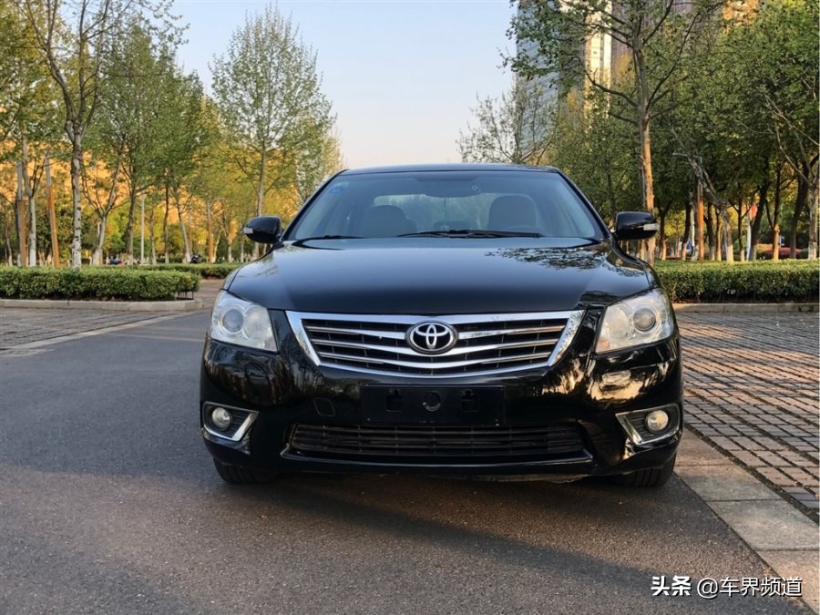 10年别克君威2.4多少钱一公里,十年的别克君威1万公里多少钱