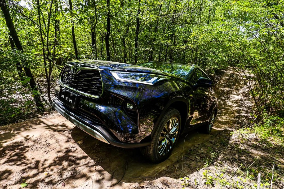 全新汉兰达第四代黑武士,全新第四代汉兰达2021款试驾