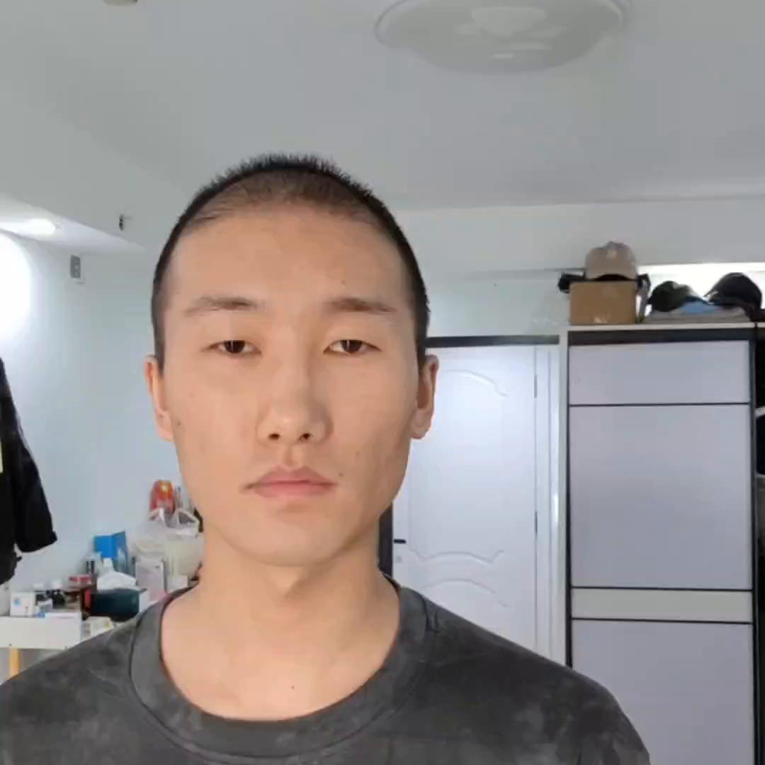 露老底了，大学生可以学的赚钱技能，快艾特的你的小姐妹一...