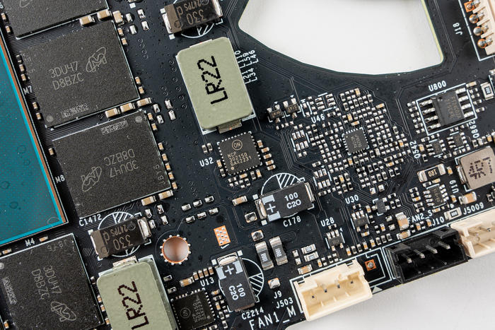 影驰rtx4070星耀显卡,影驰geforcertx30708g旗舰显卡