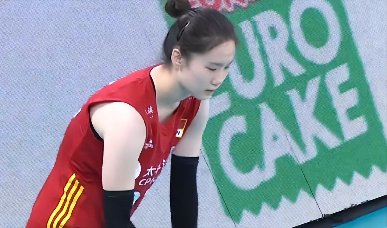 中国女排手下败将3-0摘金,中国女排被谁打个3:0
