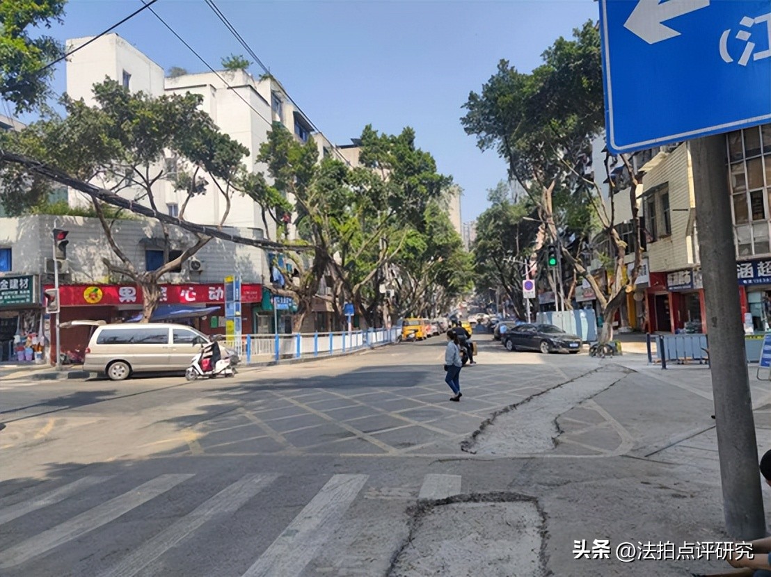 银行被抢7356万新闻,重庆市抢银行的事件