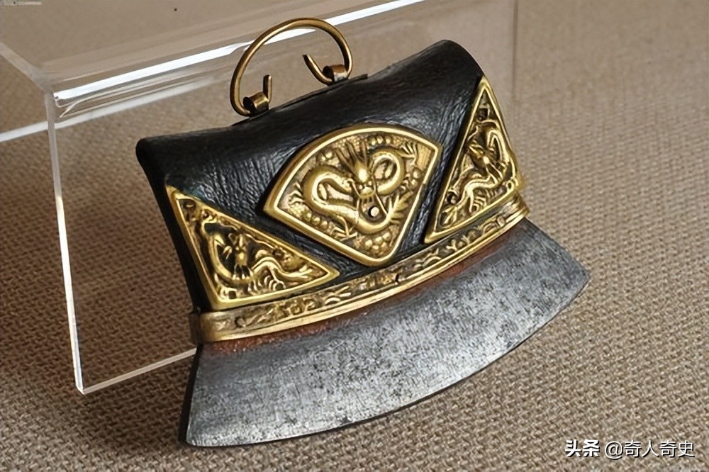 雍正王朝康熙临死前撤职,雍正王朝康熙赐死了谁