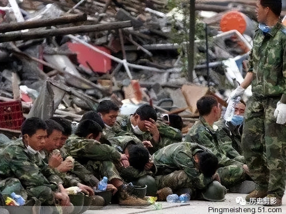 汶川地震十大催人泪下的照片,汶川地震12周年这些照片让人泪目