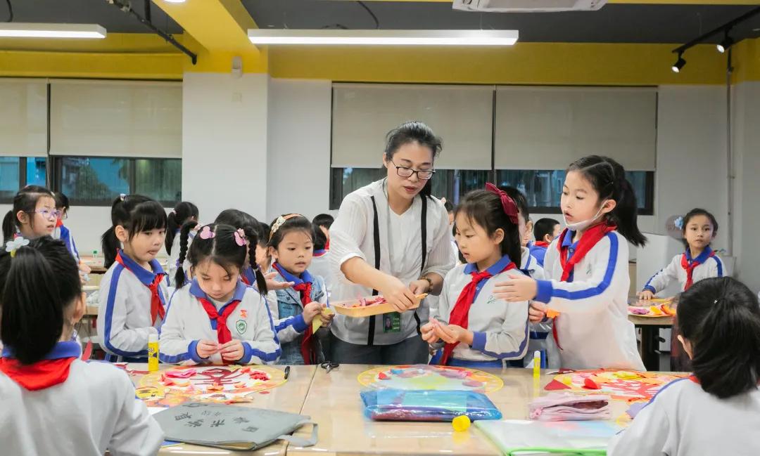 福田图书馆开馆了吗,最新的深圳福田图书馆地址