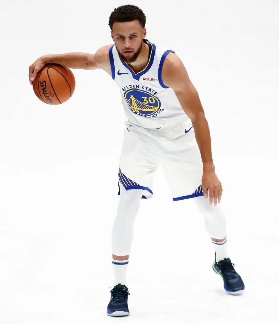 库里最新球鞋,库里最新上脚球鞋