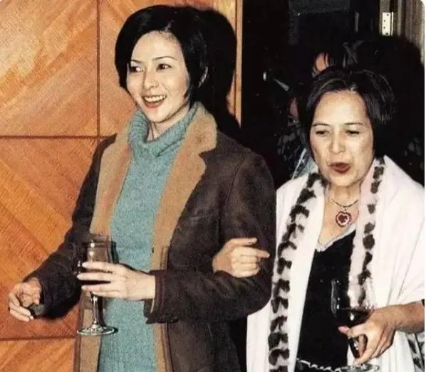 蛇蝎美人女明星李嘉欣,巅峰时期的李嘉欣