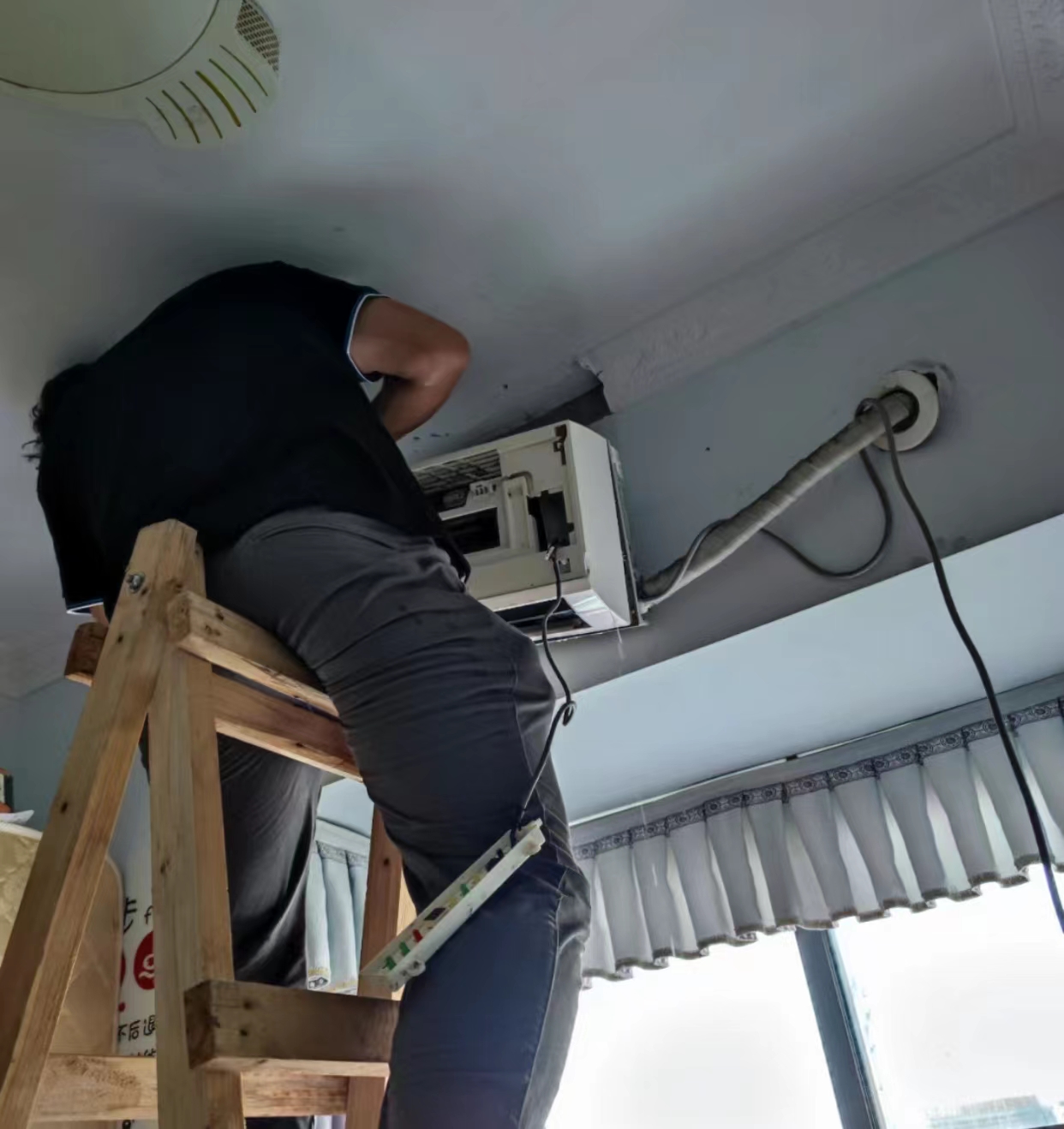 变频空调和定频空调能有多少差距,定频空调和变频空调实际评测