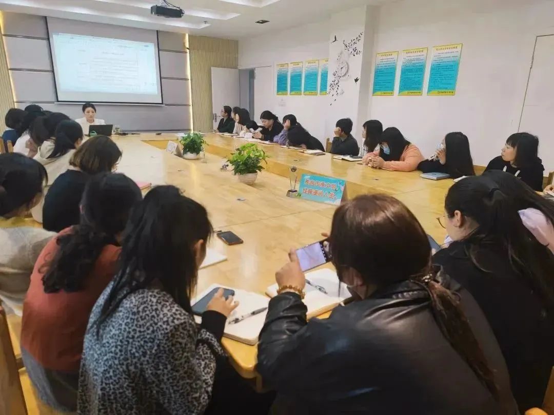 平湖市新多幼儿园招生名单2020,平湖市新多幼儿园大四班