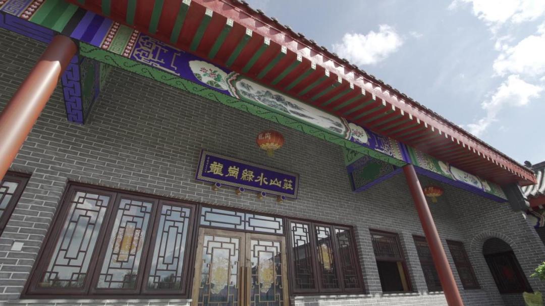 相见恨晚这首歌完整版,原汁原味古色古香的一座小城